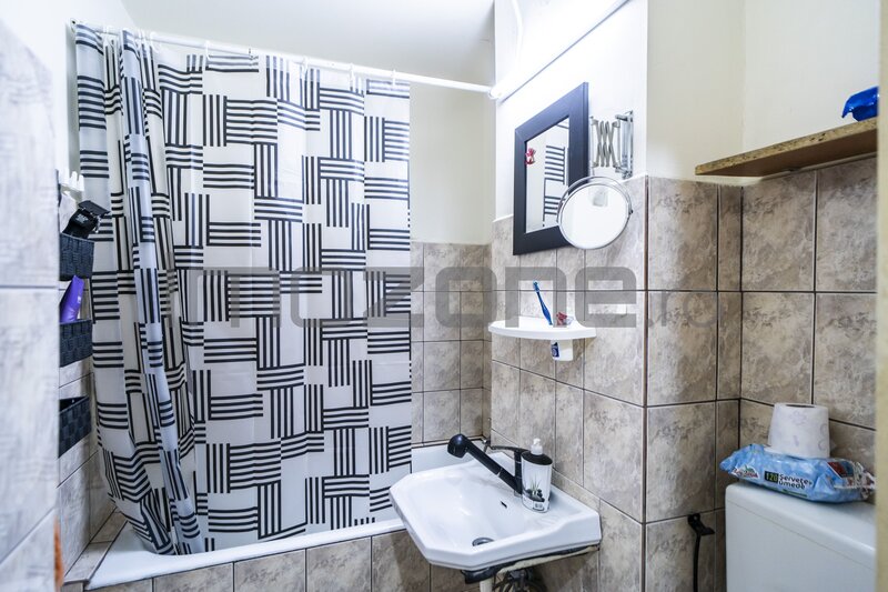 Lujerului, apartament cu 2 camere, 5 min. metrou Lujerului, decomandat, 6/10, comision 0%