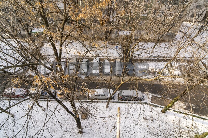 Lujerului, apartament cu 2 camere, 5 min. metrou Lujerului, decomandat, 6/10, comision 0%